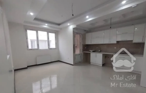 54متر//کلید نخورده//سالن پرده خور