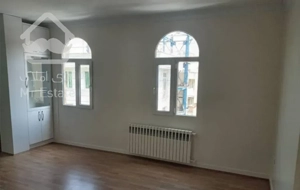 کتابی جلفا 59مترغرق نور