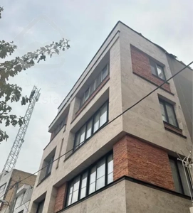 ۱۱۶ متر اپارتمان میدان شهدا سند ملک تک برگ