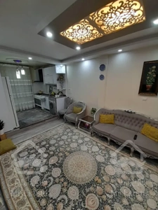 ۶۱ متر با امکانات