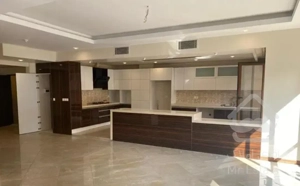 اپارتمان ۲۰۰متر ۳ خواب زعفرانیه