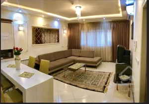 رهن و اجاره آپارتمان 118 متری دریاچه چیتگر خوش نقشه بدون پرتی غرق نور