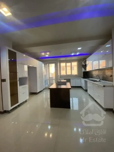 فروش واحد زیر قیمت نور مستقیم کم واحد