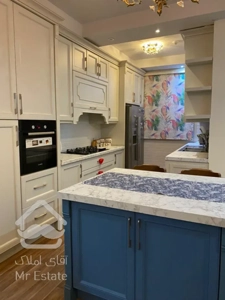 100 متر لوکیشن دنج دروس