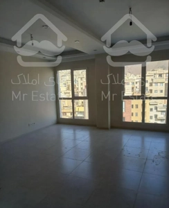 90متر شهرک نفت / 2خواب / نوساز /روبه افتاب