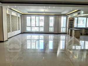 ۲۲۲متر.۴خوابه.نوساز.۴پارکینگ.بلوارفردوس