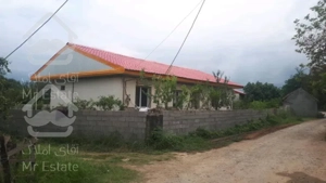 ویلای دو خواب 300 متر زمین سنددار