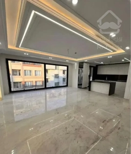 آپارتمان۸۳متری/فول امکانات/خوش‌نقشه/شریعتی