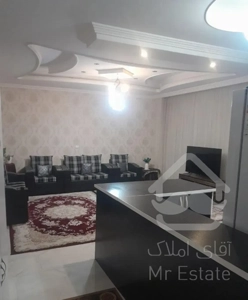 ۵۵ متر/آسانسور/خوش نقشه