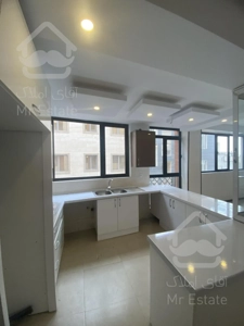 ۱۲۰ متر ۳ خواب تکواحدی  نوساز