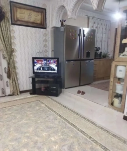 آپارتمان80متره بلوار حکیم الهی 25 لب جاده