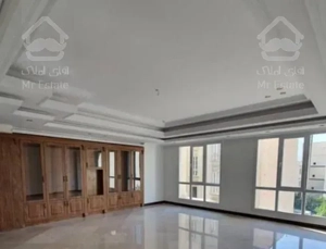 * 100 متر  صادقیه