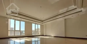 ۲۲۵ متری / ۱۰۷ + ۲۵ / تک واحدی / نور و نقشه بینظیر