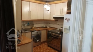 ۱۱۱متر/یوسف آباد/تک واحدی/۳خواب