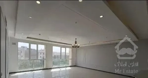 اقبال 13  105متر  شیک و تمیز