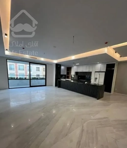 ولنجک ۲۰۰متر لوکیشن دنج ارام و غرق نور