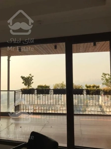 160 متر در تاپ ترین لوکیشن دروس