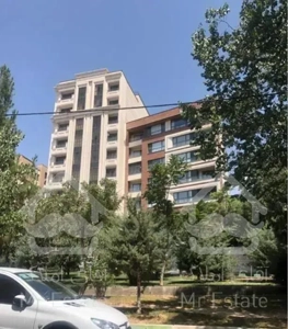 آپارتمان ۱۴۰متر-استخردار-دیدکوهستان-میدان کاج