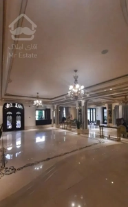 نیاوران ۱۳۵متر ۳خ سلطنتی ساز ۲پارکینگ ارزنده