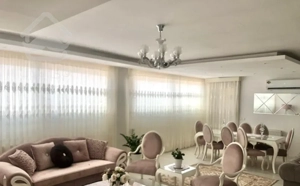 آپارتمان ۱۶۵ متر/۳ خواب/ آذر