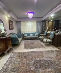 ۸۰متر۲خواب فول امکانات سالن پرده خور