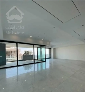 ۱۶۰متر / نوساز مدرن / ویو ابدی / تراس چیدمان