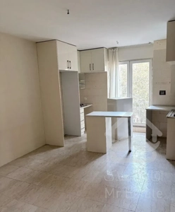 ۵۰ متر تکواحدی تجریش