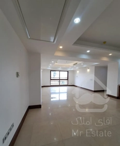 برج باغ ۱۶۵متری/نیاوران/۲پارکینگ/نشیمن مجزا