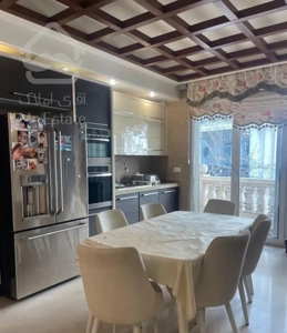 ۱۲۰متر/سلیمی شمالی حکمت/لابی مجلل/دسترسی عالی