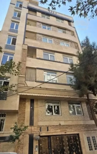 واحد ۵۰ متری نقلی رو به افتاب