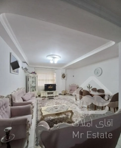 آپارتمان//۸۰متری//ط دوم