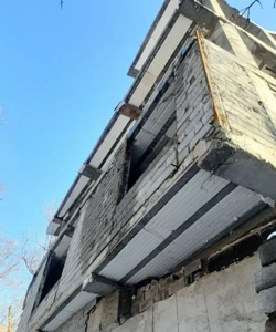 ویلا نیمه کاره 200 متر