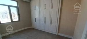 تک واحدی، سه خواب، طبقه پنجم و آخر