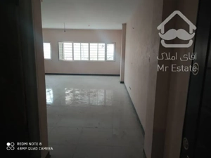 ۱۰۲ متری کلید نخورده سالن پرده خور