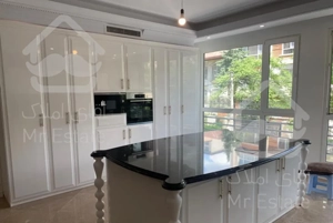 آپارتمان ۱۹۵ متر سه خواب ازگل