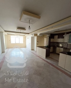 111متر  سازمان شمالی ۲ پارکینگ