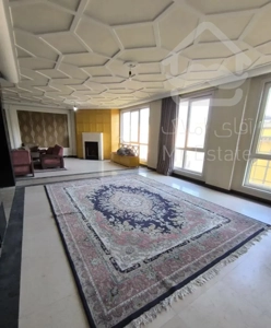 فروش ۱۰۰ متر دو خوابه تاپ ظفر ۲ ساله لابی/اجتماعات