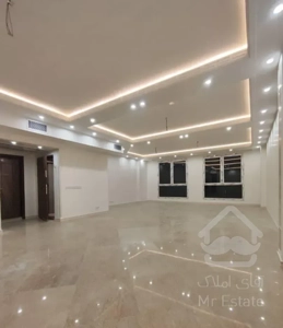 پاسداران/۱۸۲متر 3خواب/تک واحدی/۲پارکینگ سندی