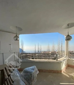 آپارتمان ۱۵۵ متری ‌. شهرک محلاتی . خ ولایت