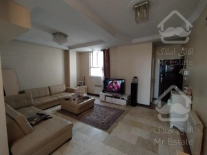 ۵۵ متر / شهرزیبا « ۵ساله » رو به آفتاب