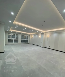 آپارتمان ۱۵۰متر ۳خواب/ زیرفی / قیام جنوبی