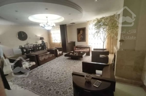 ۱۴۵متر/ تک واحد/سالن پرده خور/ خوش چیدمان