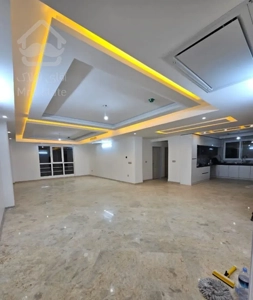 ۱۴۰متر۳خ ۱خواب مستر بدون مشرف بالکن چیدمانی دریاچه