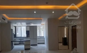 سهروردی شمالی ۱۳۰ متر سه خواب کلید نخورده