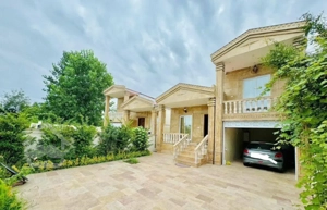 فروش خانه ویلایی 200 متری 3خوابه با سند تکبرگ