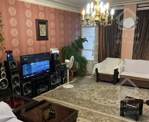 آپارتمان ۱۰۰ متر خیام شرقی