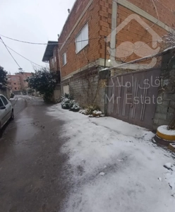 فروش  ۱۳۰ متری ۲ خوابه کوچکسرا نزدیک میدان