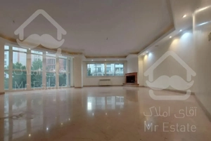 ۲۰۰ متر تمیز تاپ لوکیشن