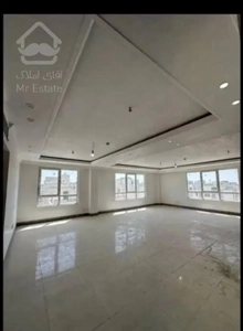 آپارتمان ۱۴۰متری شهرک ولیعصر (خانم یکتا)