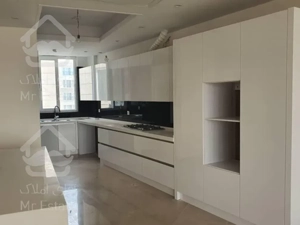 اجاره 190 متر لوکیشن تاپ پاسداران